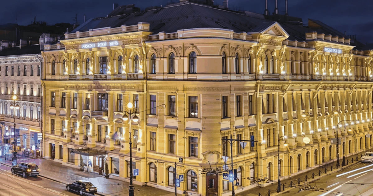 Отель на Невском проспекте Санкт-Петербург. Saint petersburg nevsky royal hotel